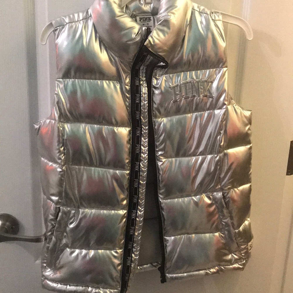 Winter Vest back on sale for the winter! ❄️